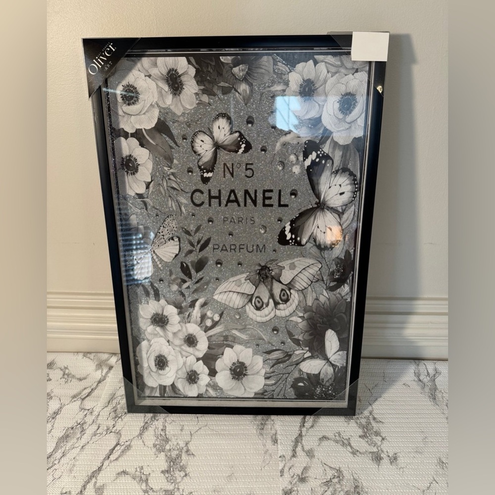 Framed Wall Art (20 x 24) - NWT - Floral with Butterflies